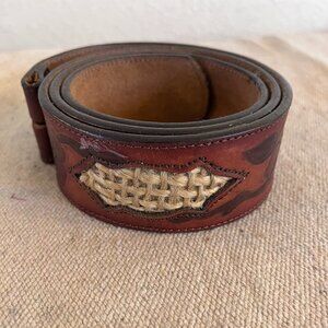 Vintage Leegins Hands Tooled Leather Western Farmhouse Floral Belt Sz 34